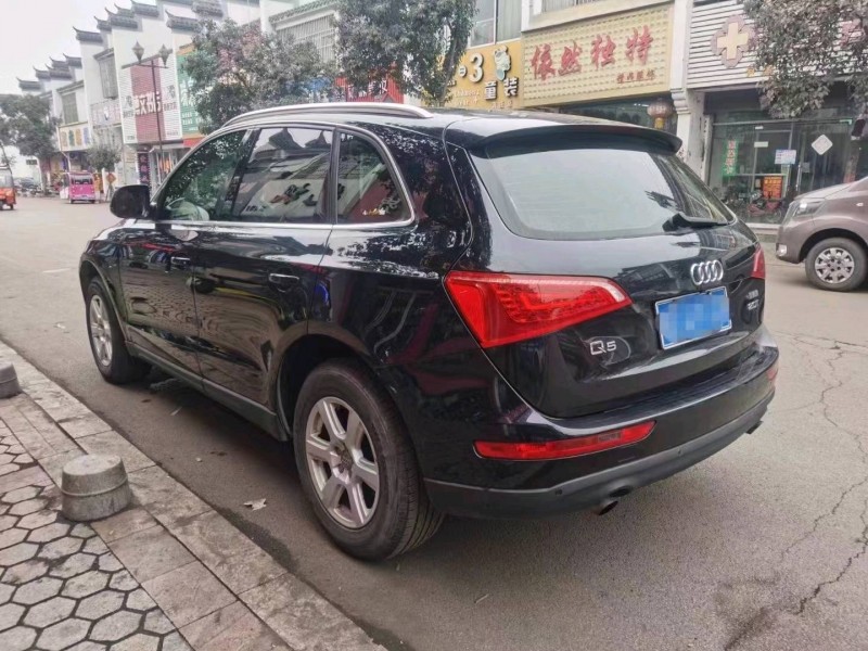 濟寧13年奧迪Q59