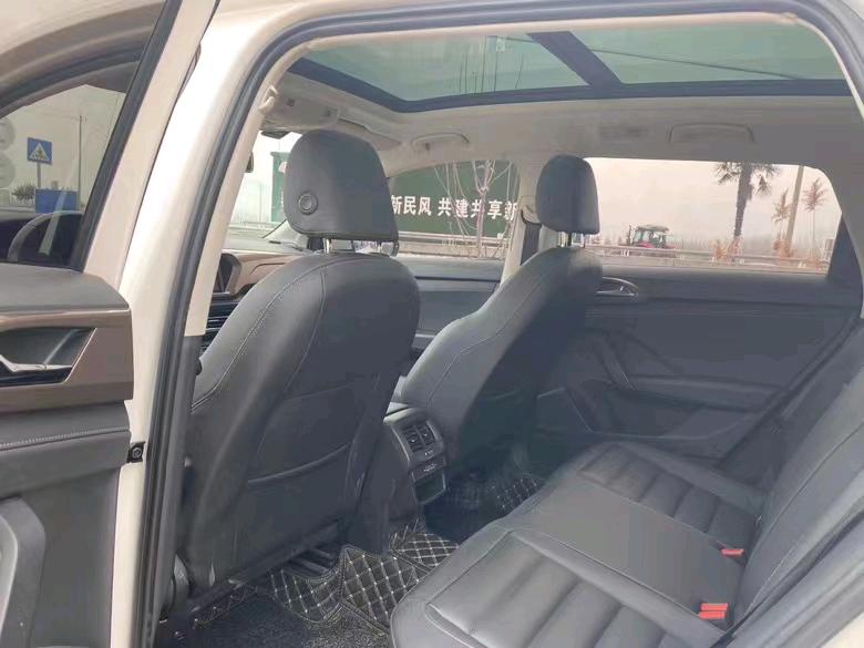 徐州19年大众途岳5