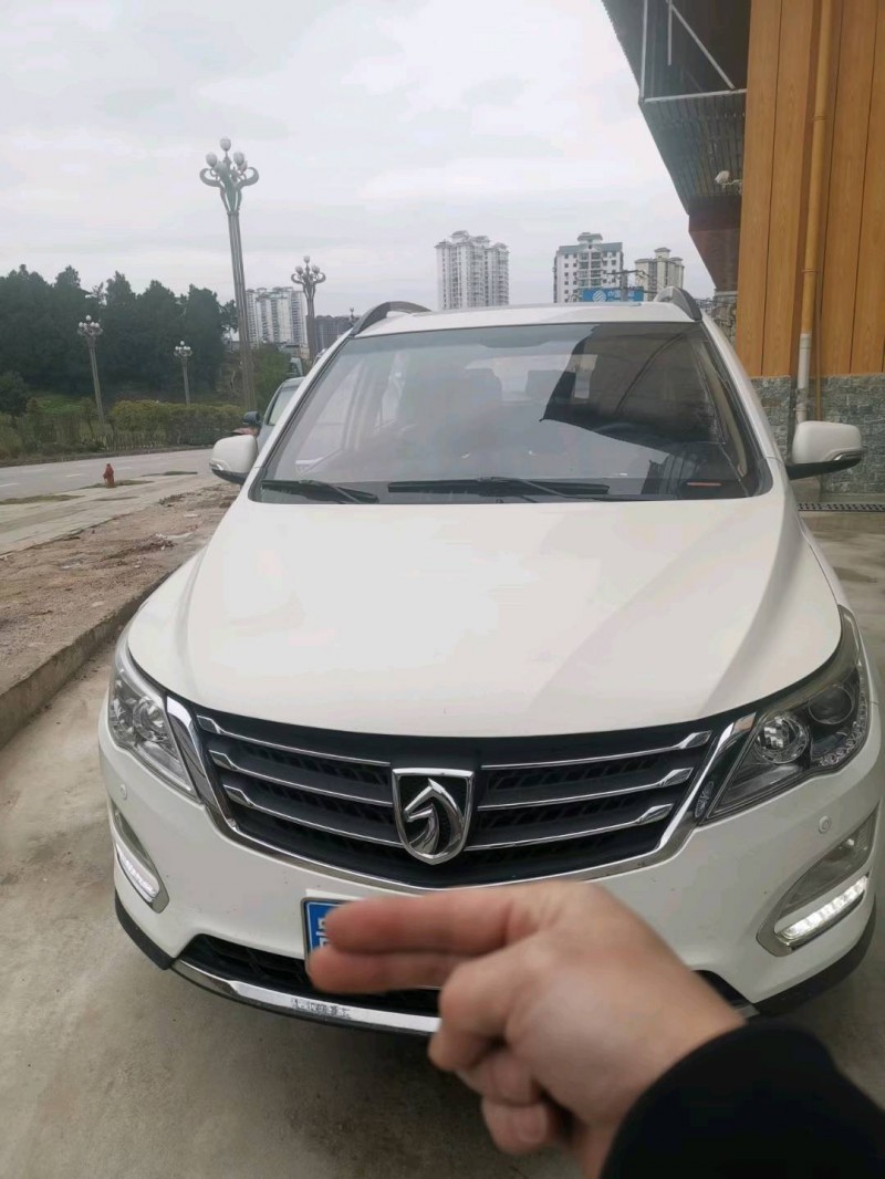 黔東南15年寶駿5601