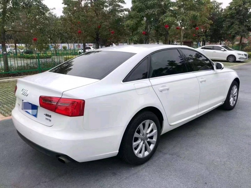 龍巖15年奧迪A6L9