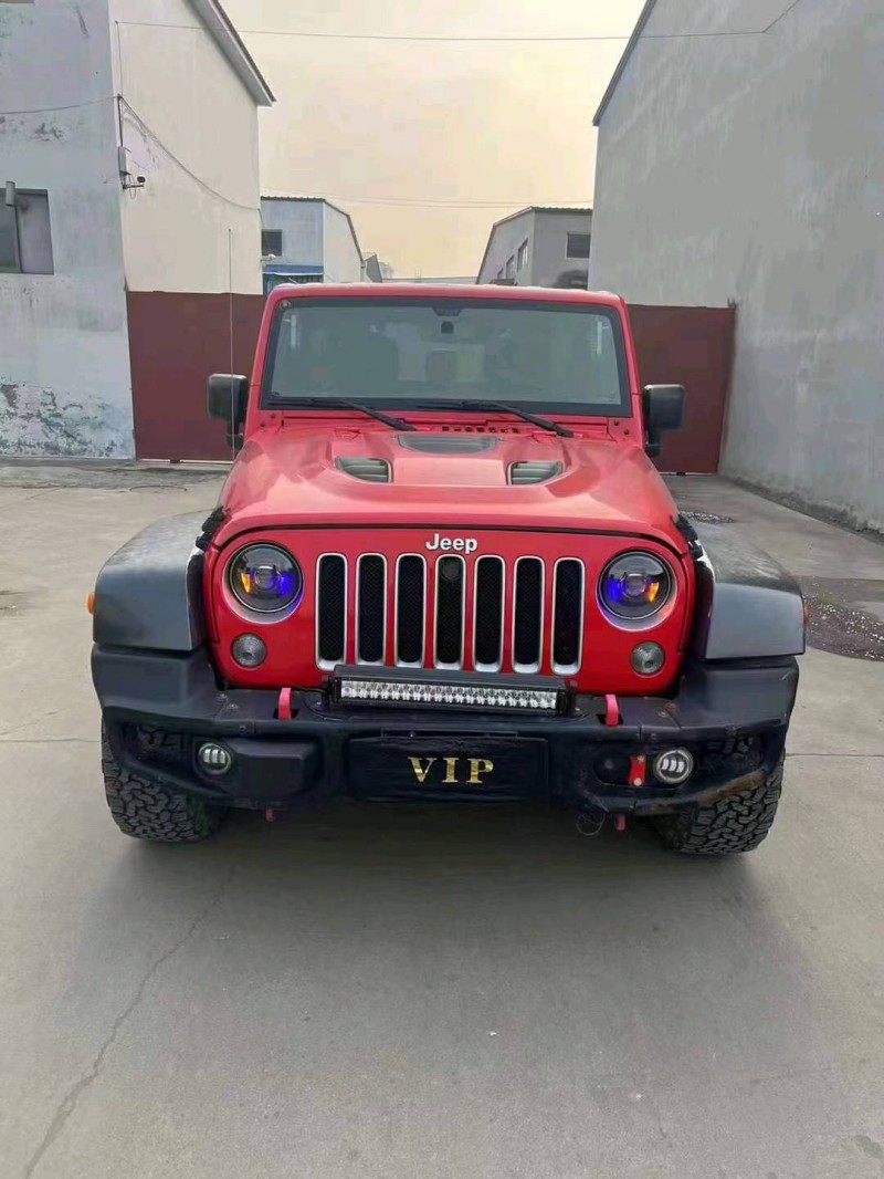 濟寧18年Jeep牧馬人1