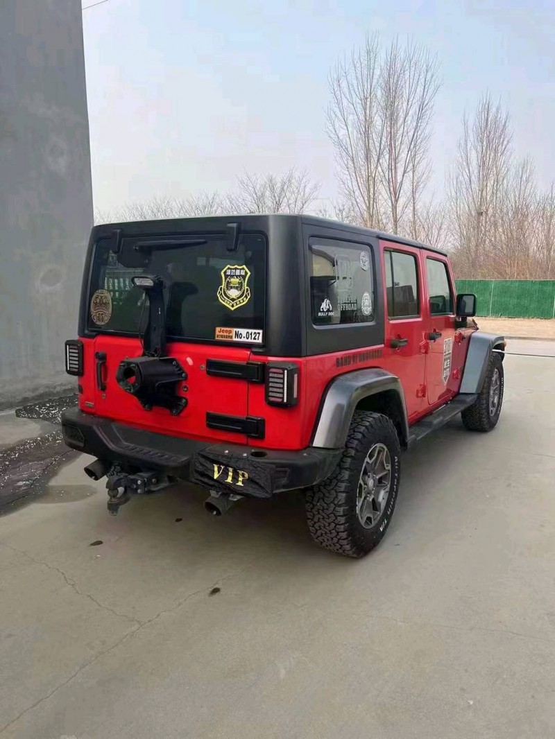 濟寧18年Jeep牧馬人9