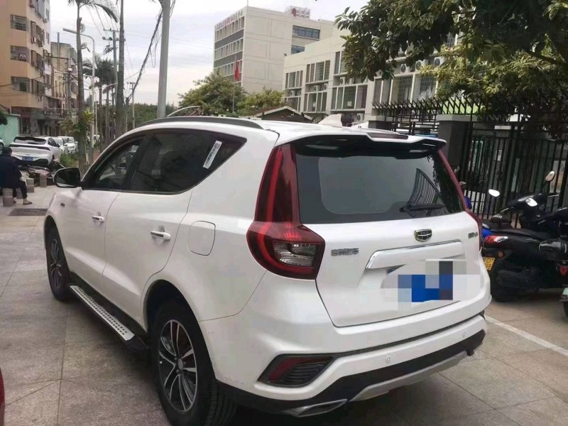 廈門19年吉利遠景X62