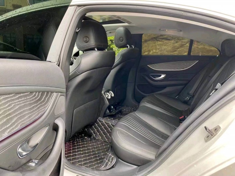 广州19年奔驰CLS8