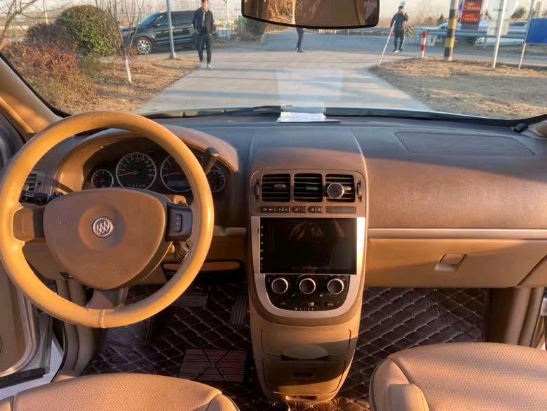 徐州16年别克GL83