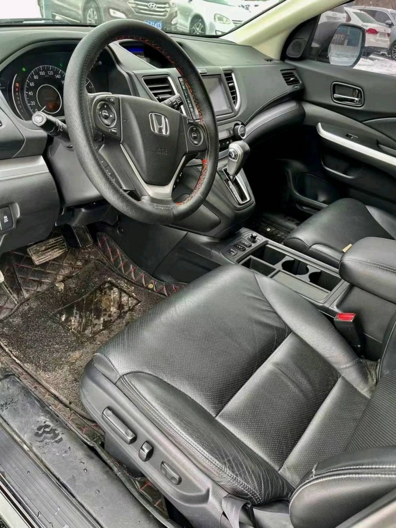 巴彥淖爾16年本田CR-V4