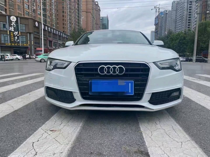 淮安16年奧迪A4L1