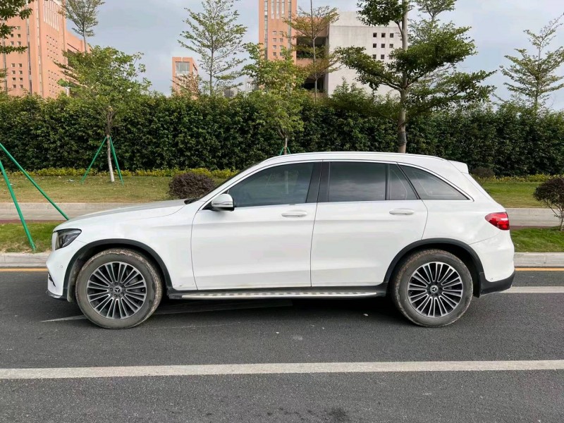 广州18年奔驰GLC4