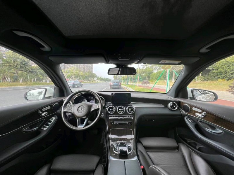 广州18年奔驰GLC5