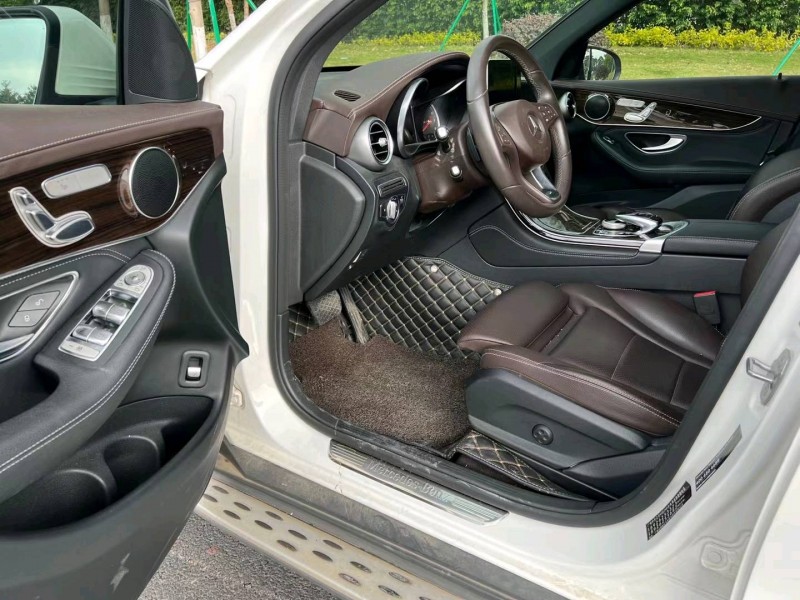 广州18年奔驰GLC6