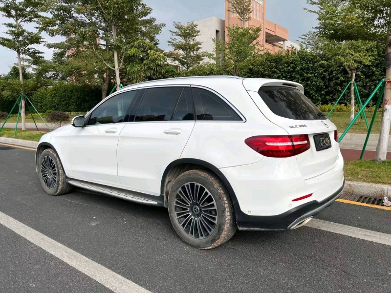 广州18年奔驰GLC7