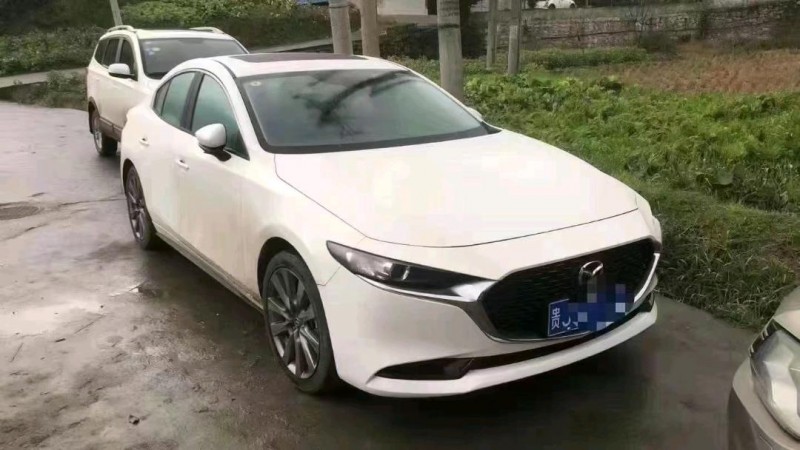 黔東南21年馬自達昂克賽拉1