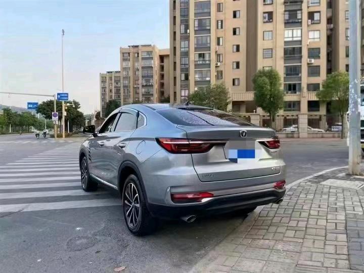 廈門20年長安汽車CS857