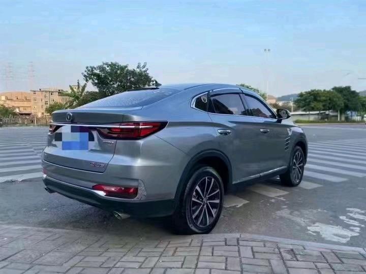 廈門20年長安汽車CS858