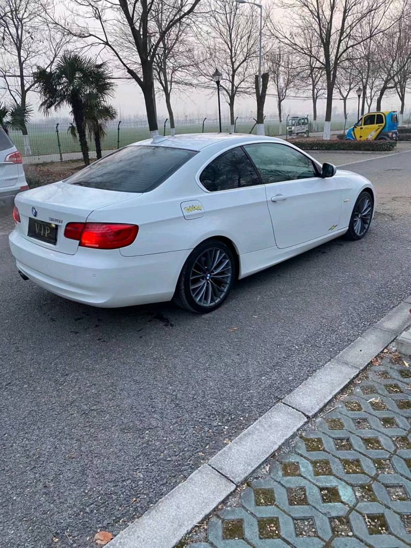 徐州13年宝马3系6