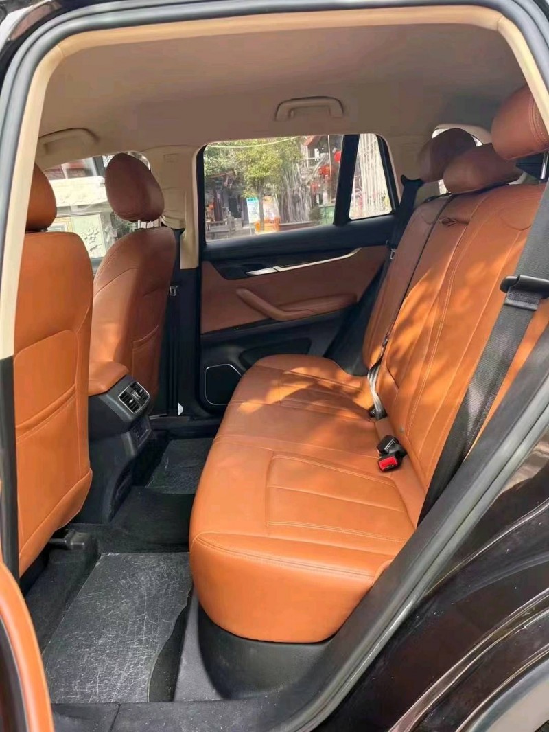 龍巖17年漢騰汽車X76