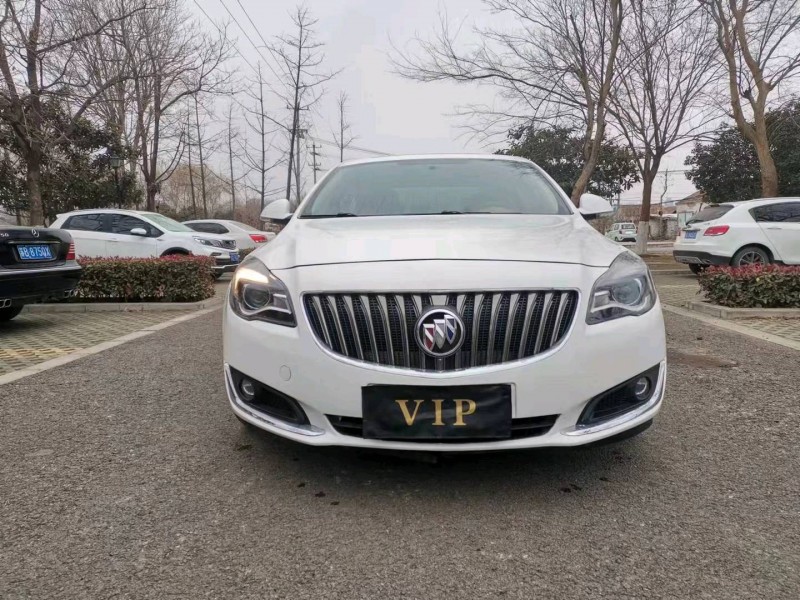 徐州14年别克君威9