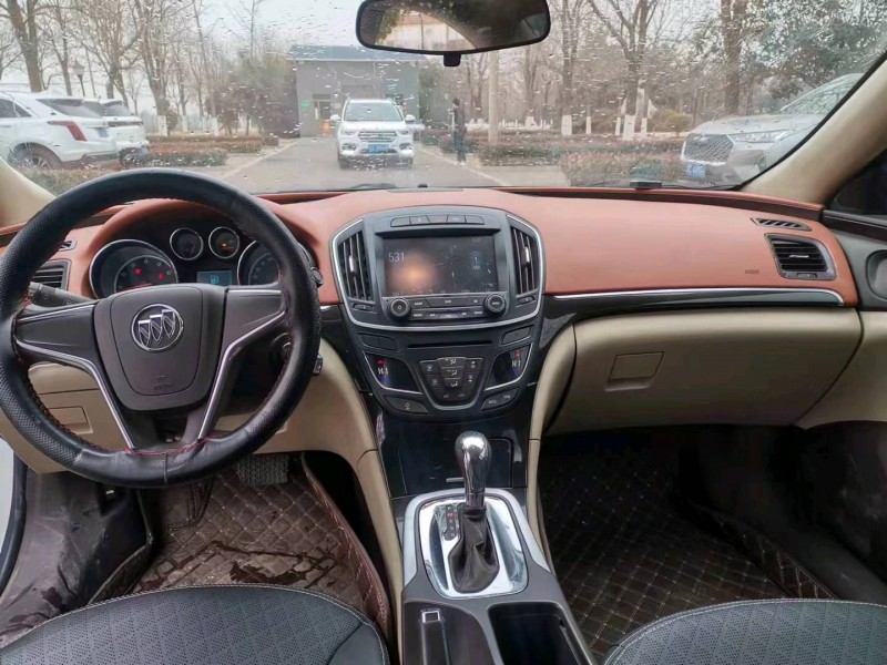 徐州14年别克君威6