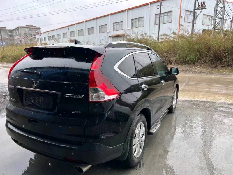太原14年本田CR-V4
