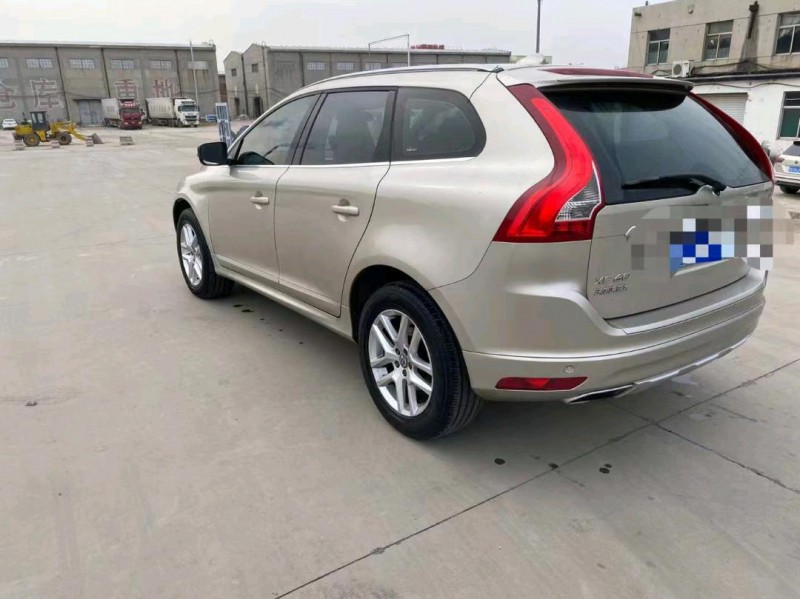 濟寧17年沃爾沃XC608