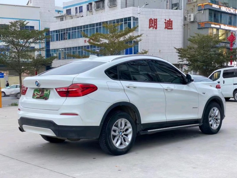 東莞17年寶馬X43