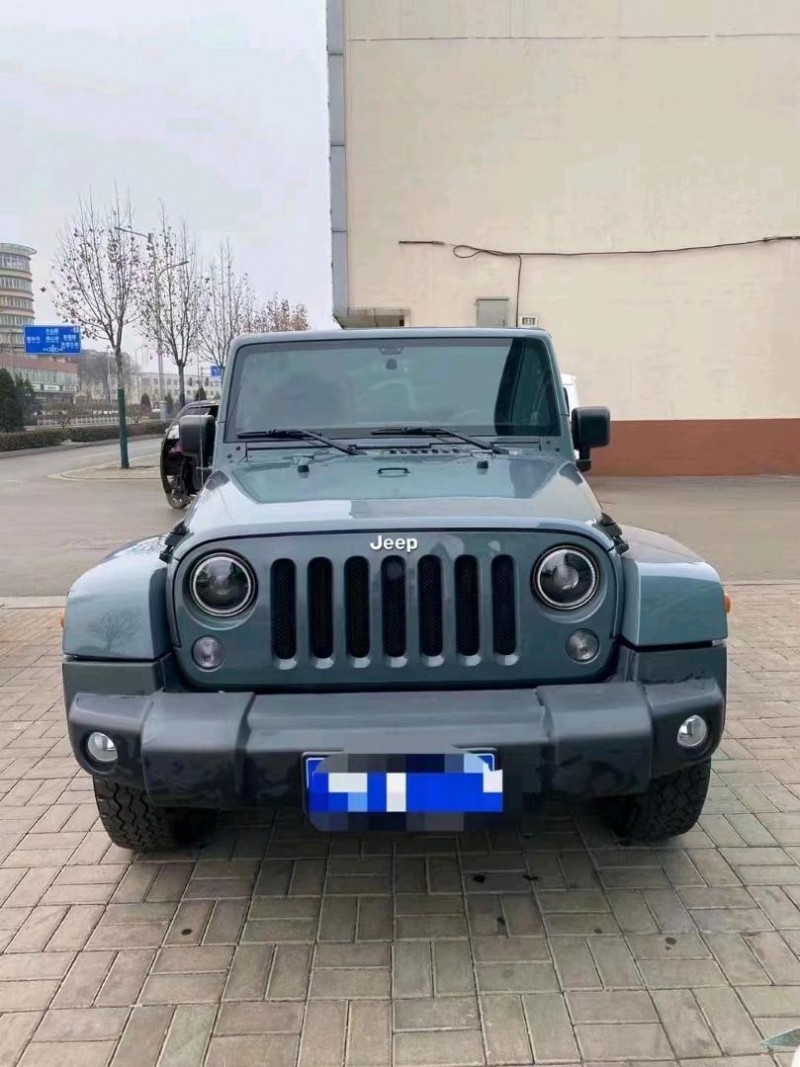 晉中14年Jeep牧馬人1
