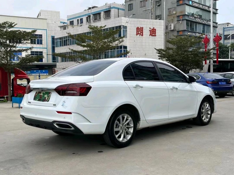 東莞21年吉利帝豪8