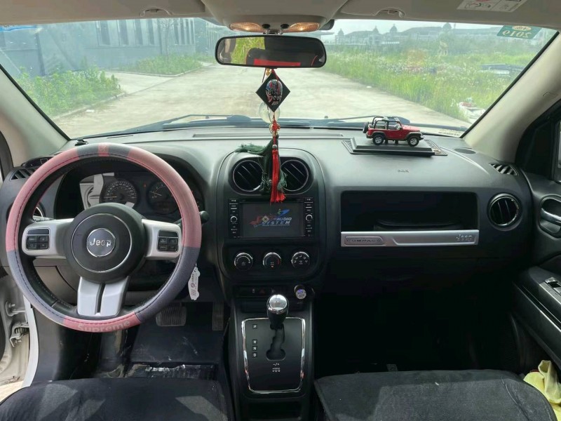 宜昌13年Jeep指南者4