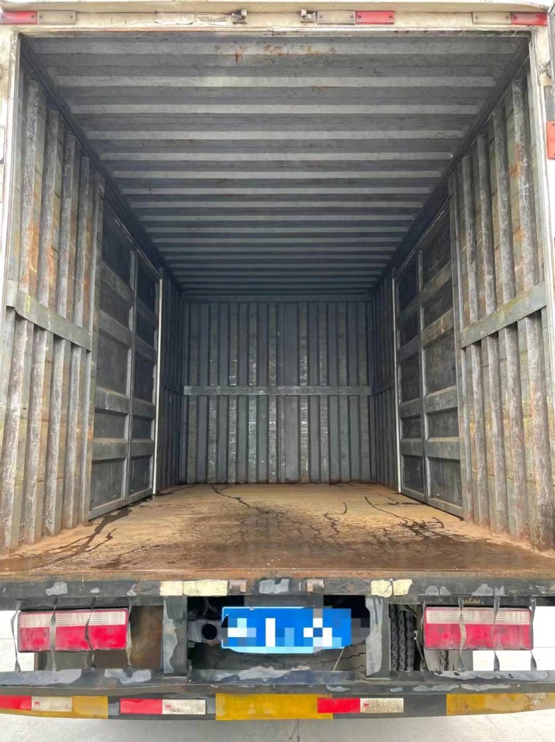 宜昌18年江淮帥鈴8