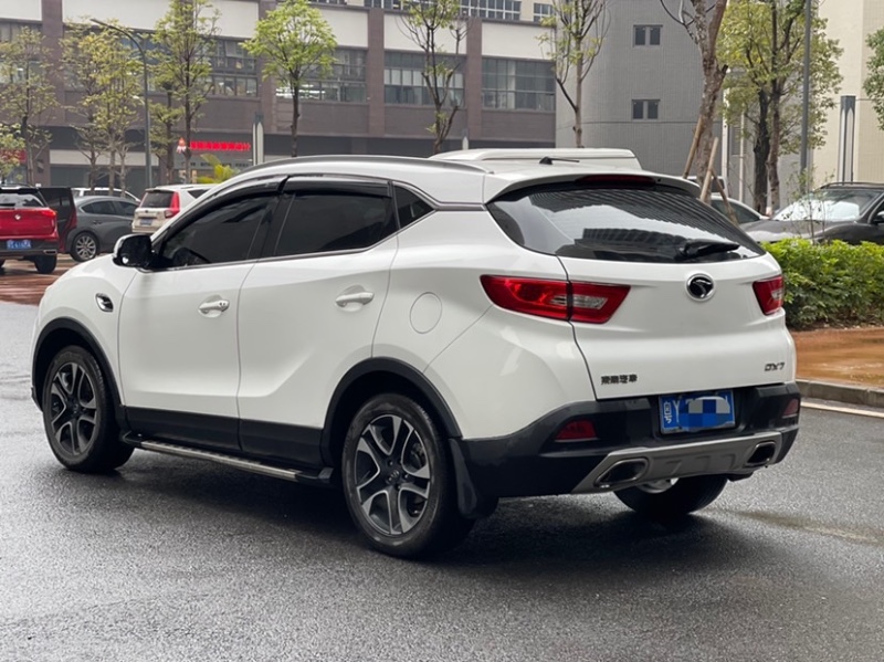 東莞17年東南汽車DX71