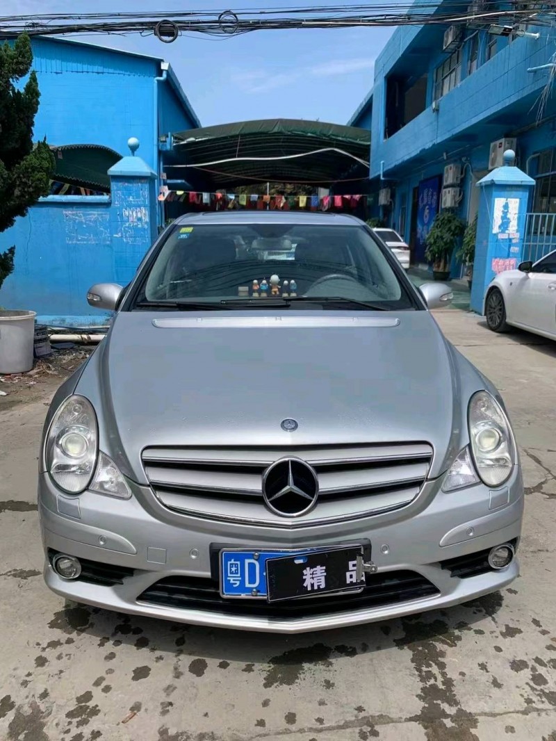 广州08年奔驰R1