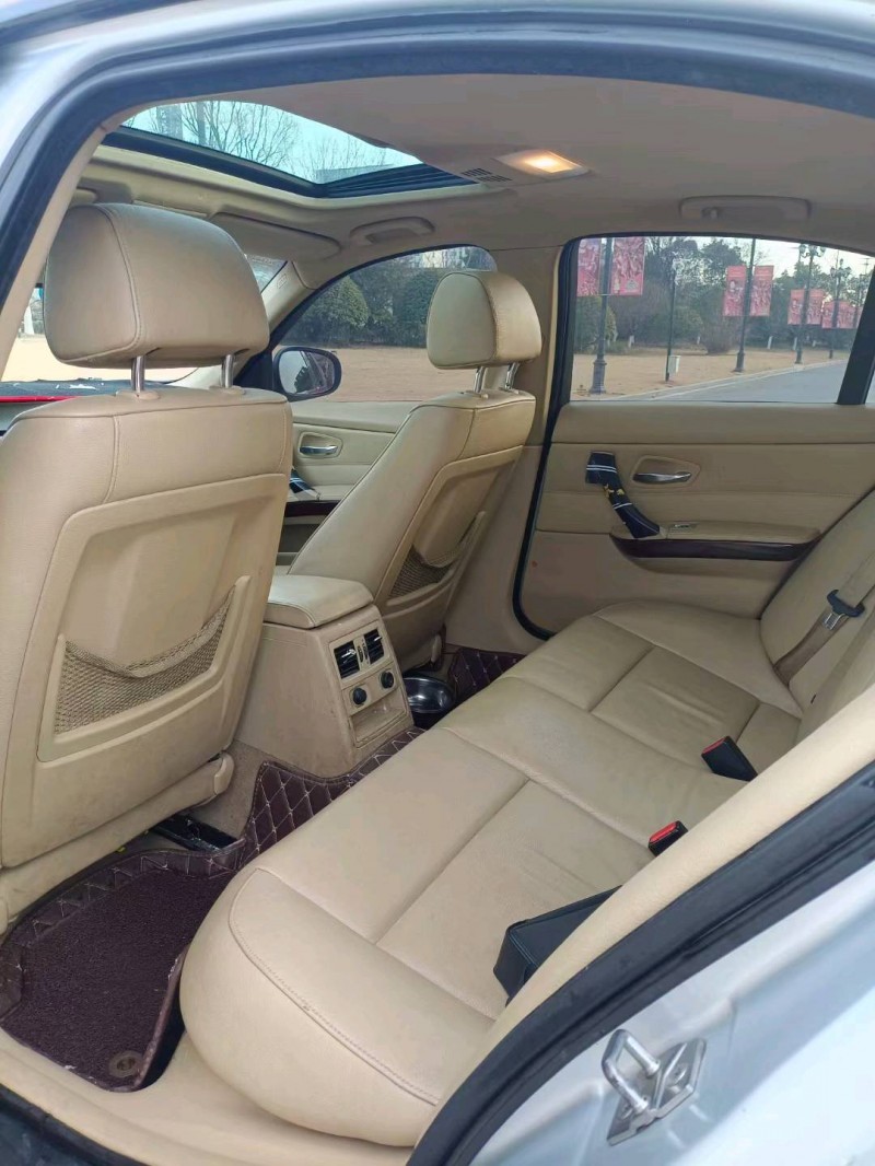 徐州09年宝马3系5