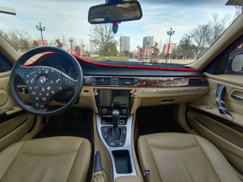 徐州09年宝马3系4