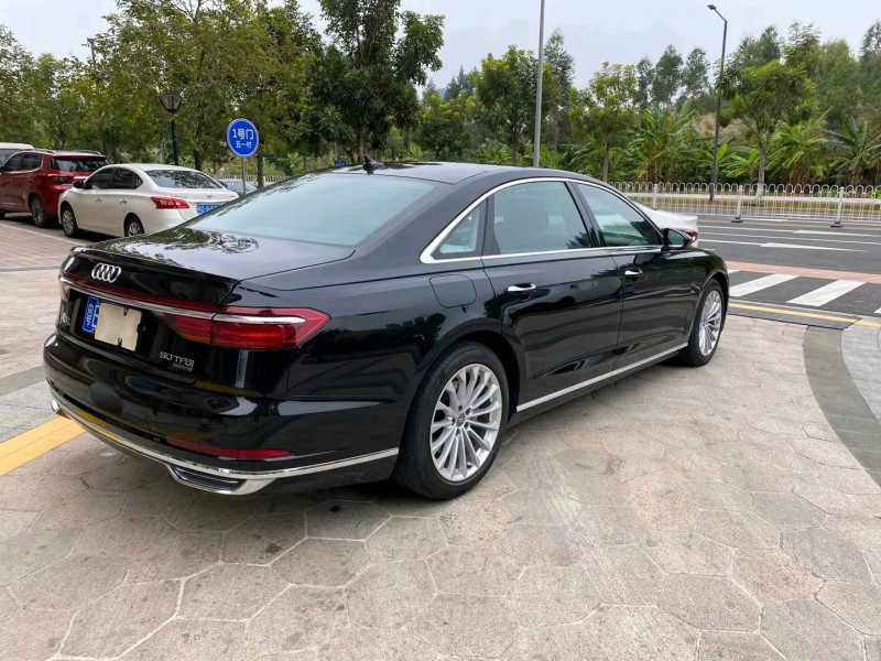廣州20年奧迪A8L6