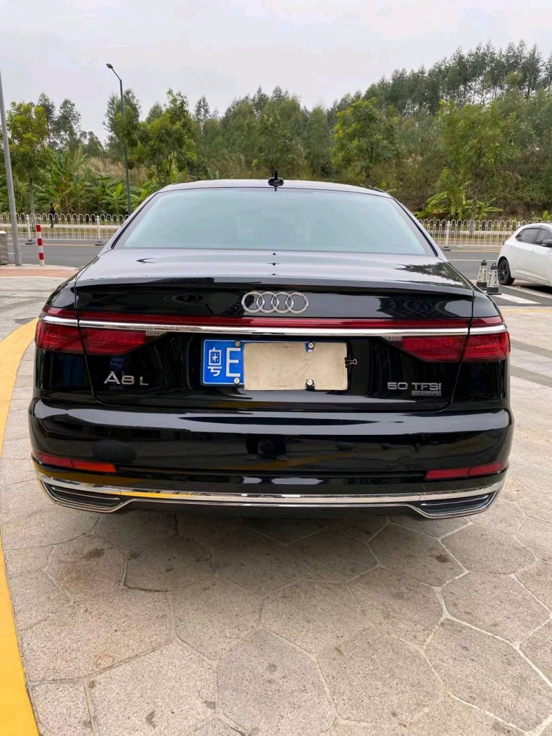 廣州20年奧迪A8L9