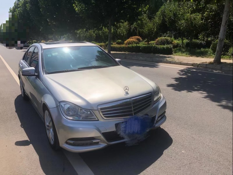 徐州11年奔驰C2