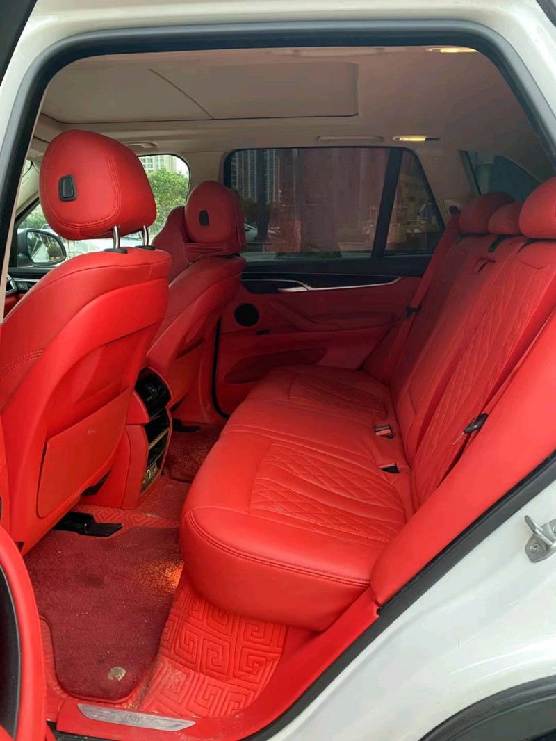 珠海15年宝马X57