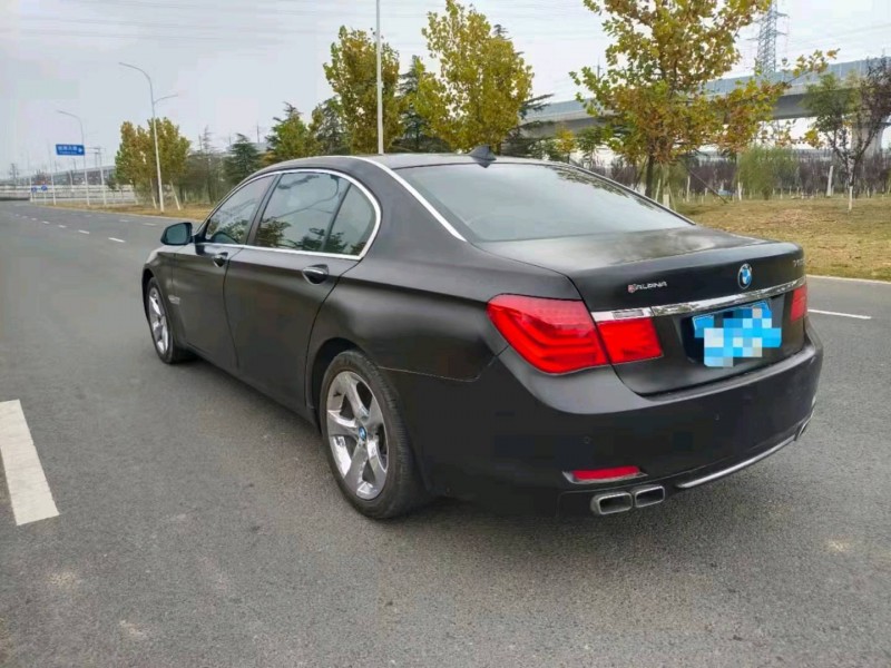 徐州11年宝马7系7