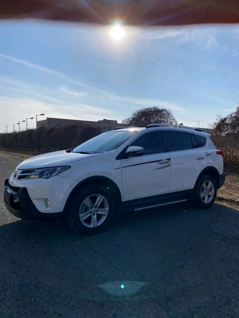 沈陽15年豐田RAV45