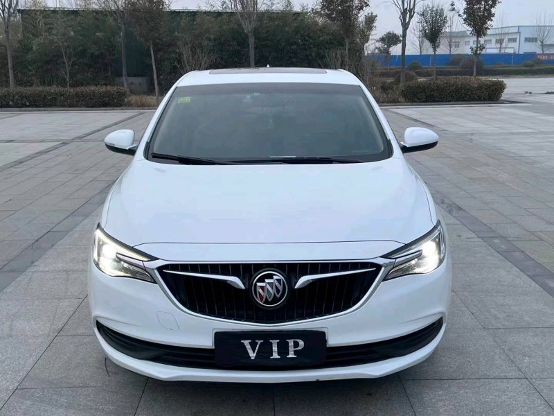 济宁19年别克英朗9