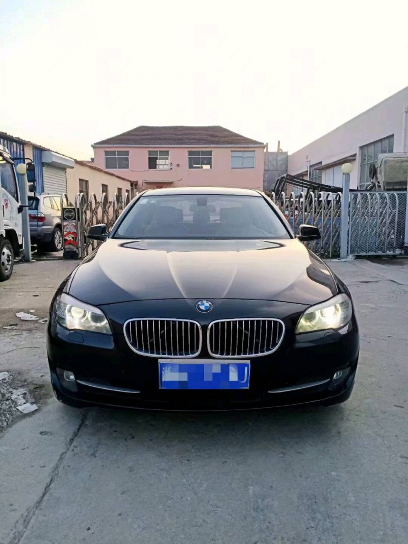 北京13年宝马7系1