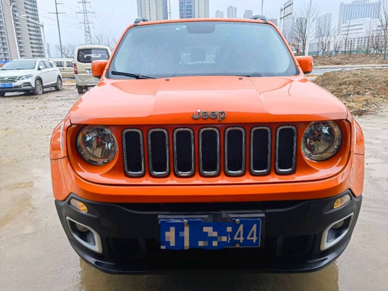 武漢17年Jeep自由俠7