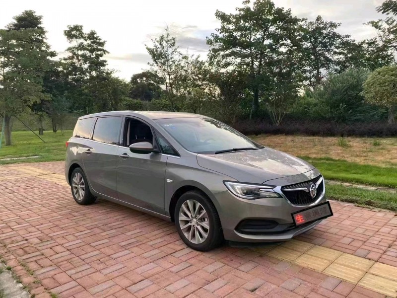 貴港19年別克GL62