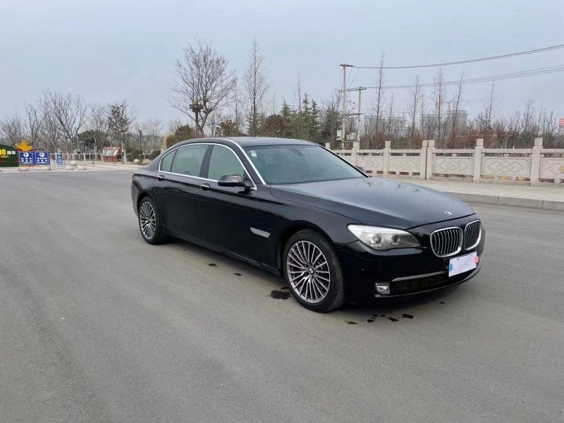 徐州14年宝马7系7