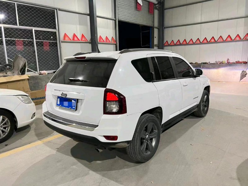 淄博14年Jeep指南者9