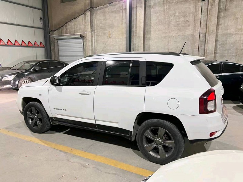 淄博14年Jeep指南者8