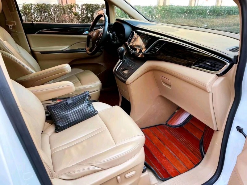 潍坊18年别克GL84