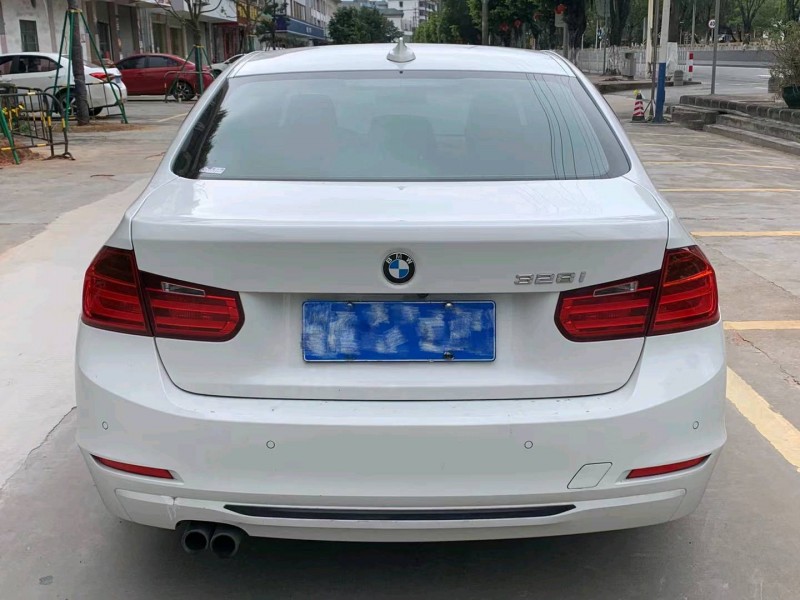 广州15年宝马3系9