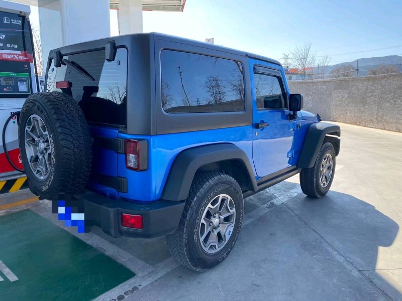 太原15年Jeep牧馬人8