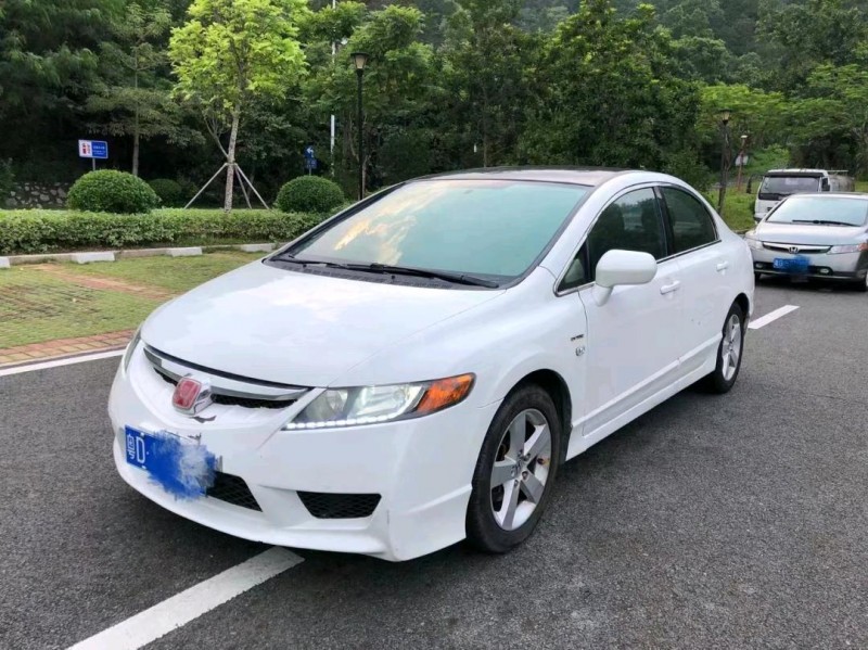 廣州11年本田思域2